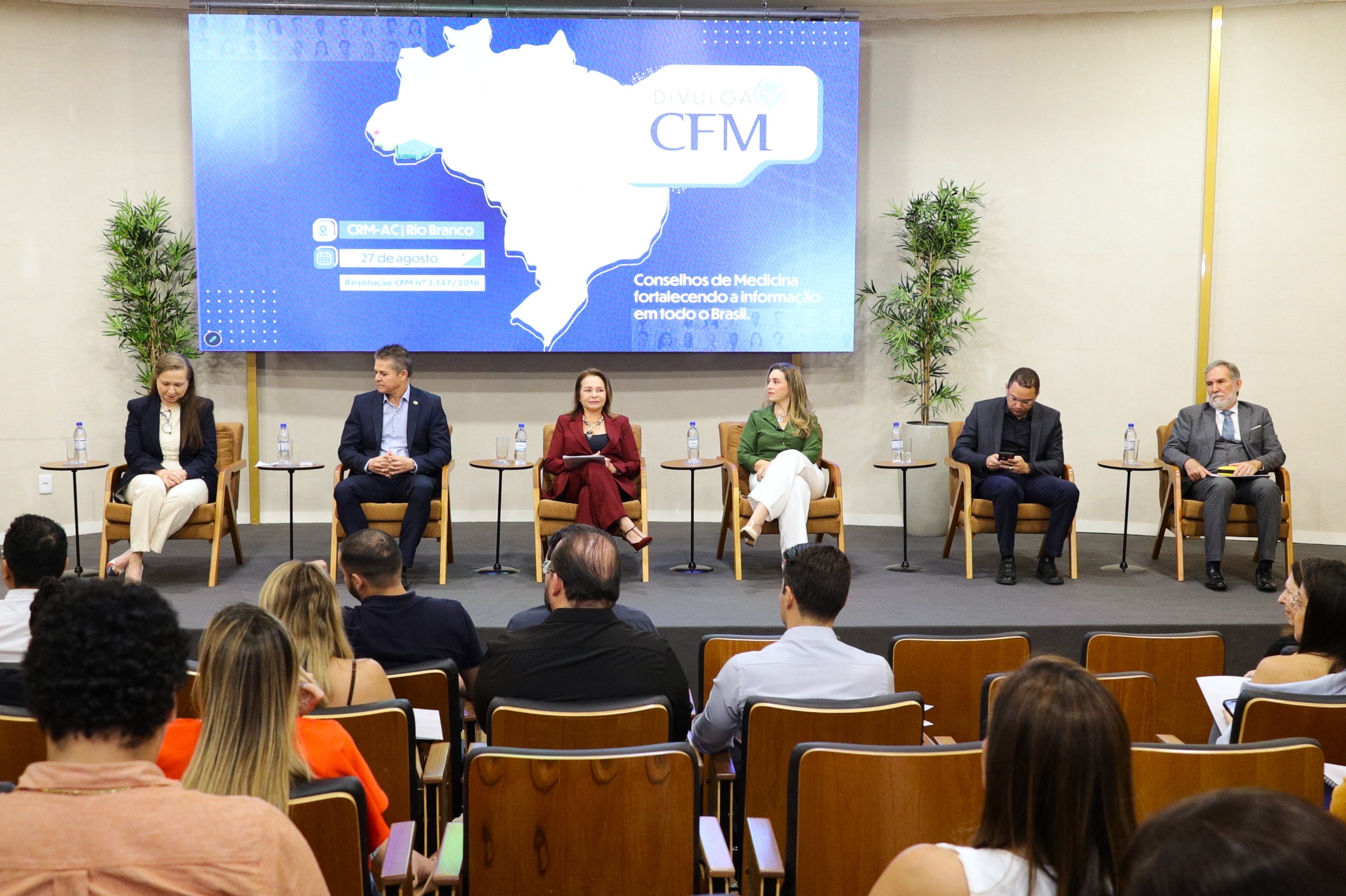 Diretor da Escola do Poder Judiciário do Acre participa do “Projeto Divulga CFM”